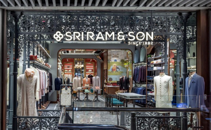 Chandni Chowk meets Greater Noida at Sri Ram and Son’s new store